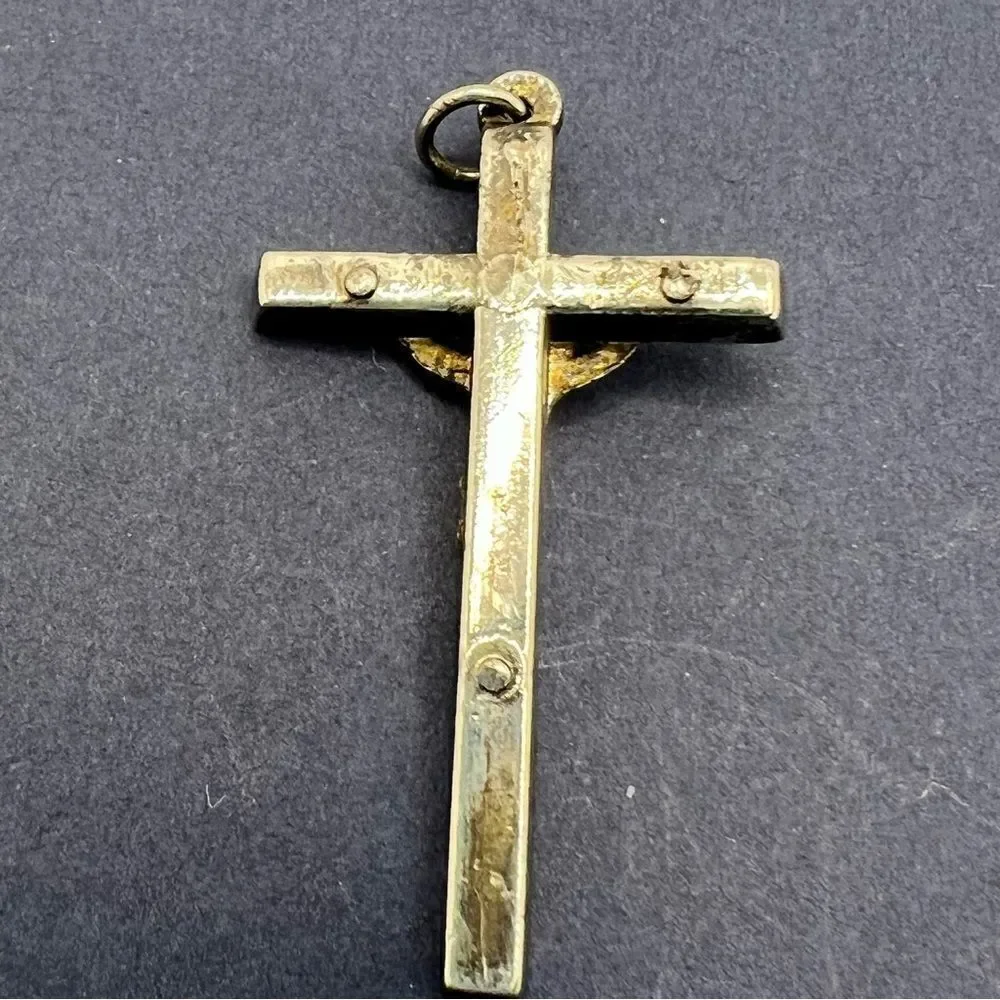 Silver Jesus crucifix cross pendant